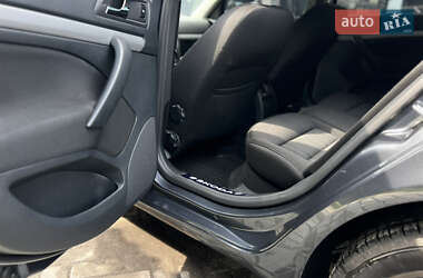 Лифтбек Skoda Octavia 2011 в 