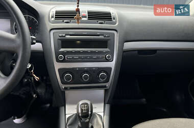 Лифтбек Skoda Octavia 2011 в 