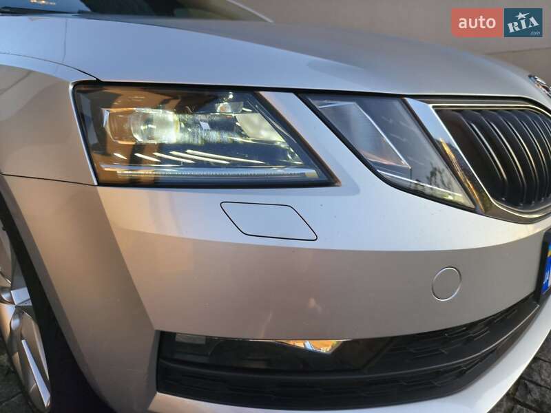 Універсал Skoda Octavia 2017 в Звягелі
