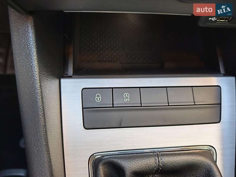 Універсал Skoda Octavia 2017 в Звягелі