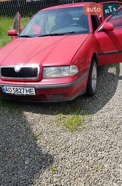 Лифтбек Skoda Octavia 1998 в 
