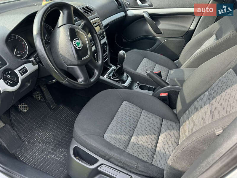 Универсал Skoda Octavia 2009 в Дрогобыче