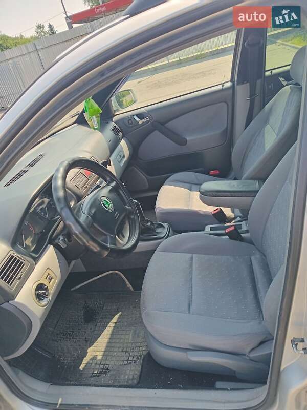 Универсал Skoda Octavia 1999 в Ужгороде