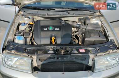 Універсал Skoda Octavia 2002 в Чечельнику