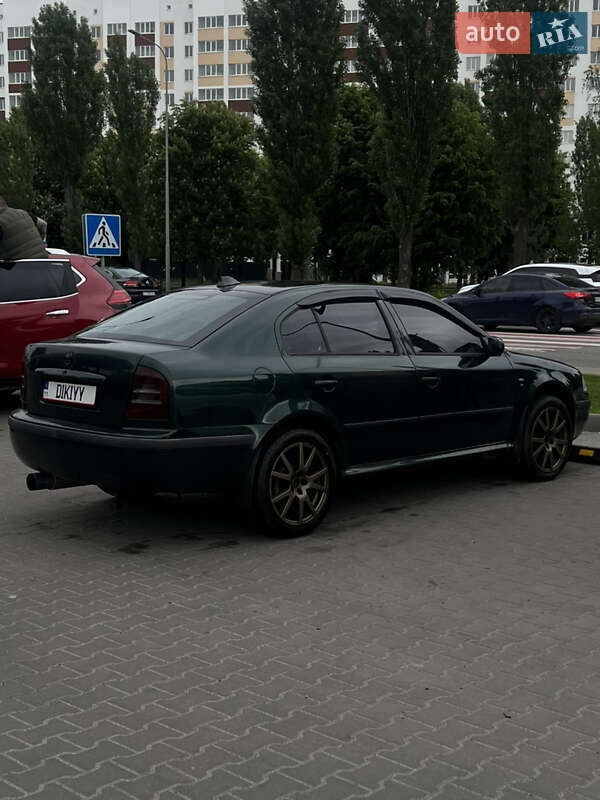 Skoda Octavia 2001
