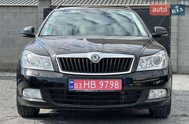 Универсал Skoda Octavia 2012 в 
