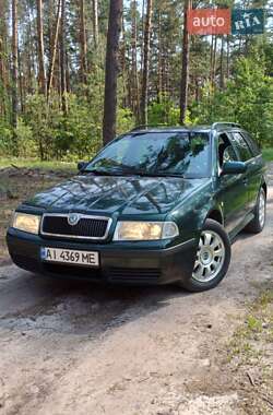 Универсал Skoda Octavia 2004 в Василькове