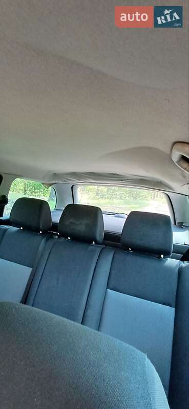 Універсал Skoda Octavia 2004 в Василькові