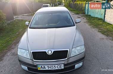 Ліфтбек Skoda Octavia 2006 в Києві
