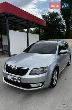 Універсал Skoda Octavia 2013 в Черкасах