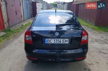 Лифтбек Skoda Octavia 2012 в 