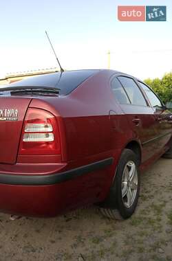 Лифтбек Skoda Octavia 2008 в 