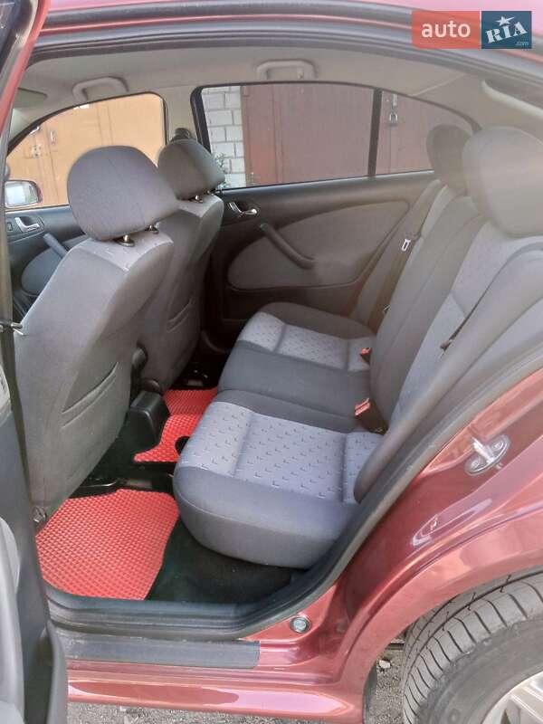 Лифтбек Skoda Octavia 2008 в Вознесенске