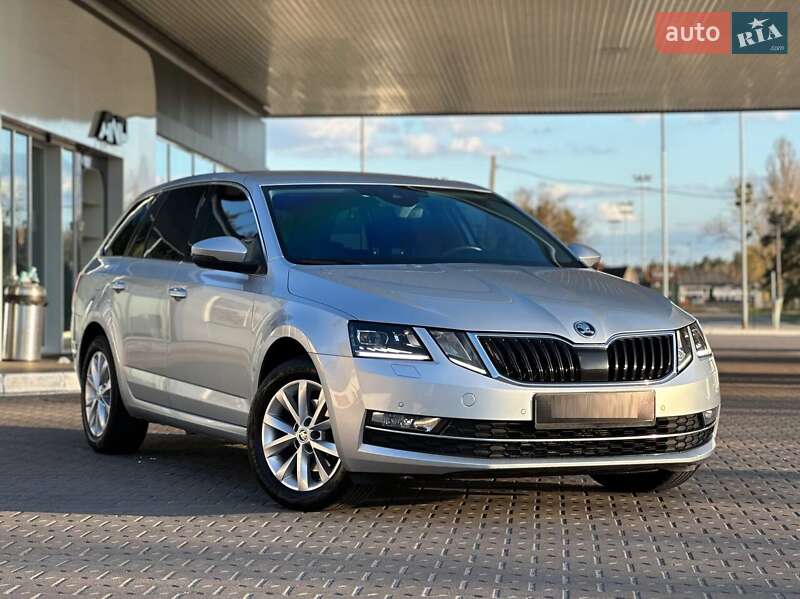 Универсал Skoda Octavia 2019 в Луцке