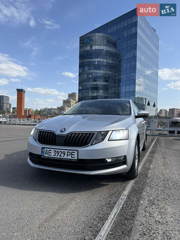 Ліфтбек Skoda Octavia 2017 в Дніпрі