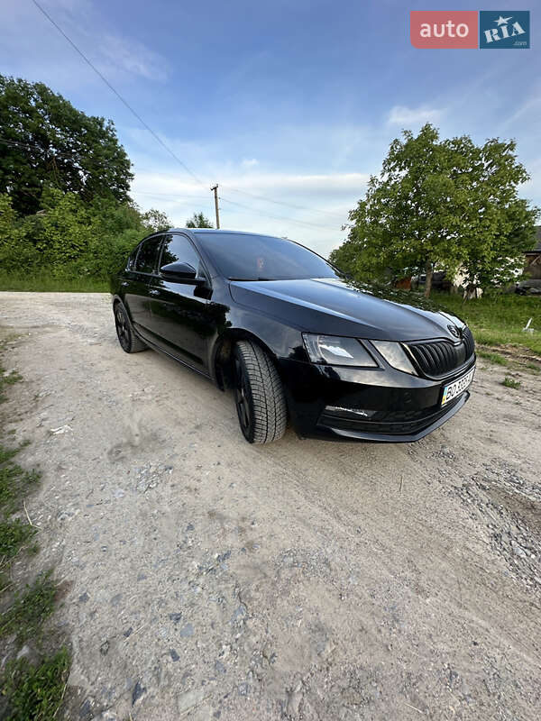 Лифтбек Skoda Octavia 2017 в Теребовле