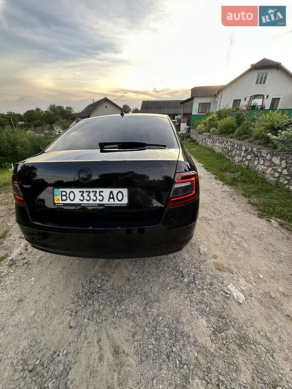 Лифтбек Skoda Octavia 2017 в Теребовле