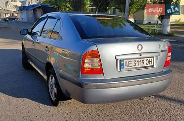 Ліфтбек Skoda Octavia 2002 в 