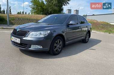 Лифтбек Skoda Octavia 2012 в 