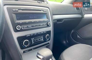 Лифтбек Skoda Octavia 2012 в 