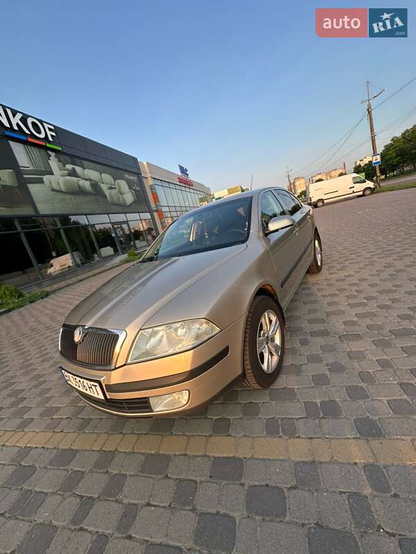 Лифтбек Skoda Octavia 2005 в Хмельницком