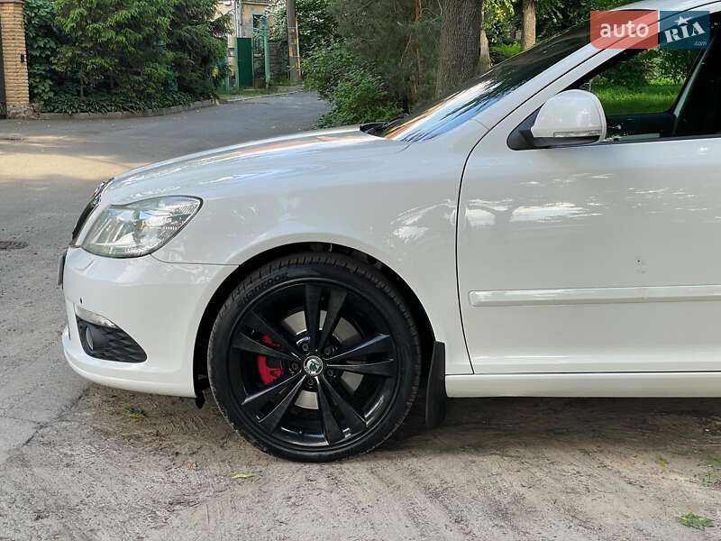 Универсал Skoda Octavia 2009 в Киеве
