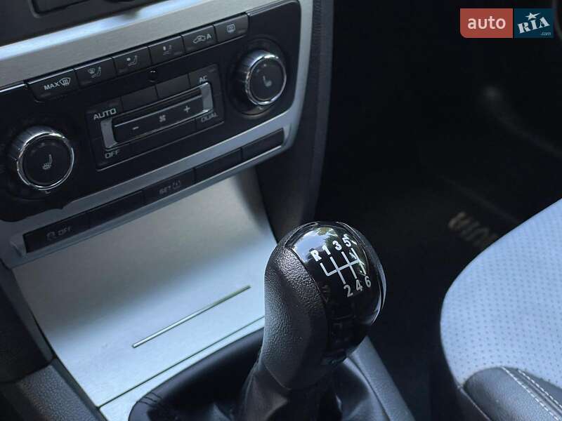 Универсал Skoda Octavia 2009 в Киеве