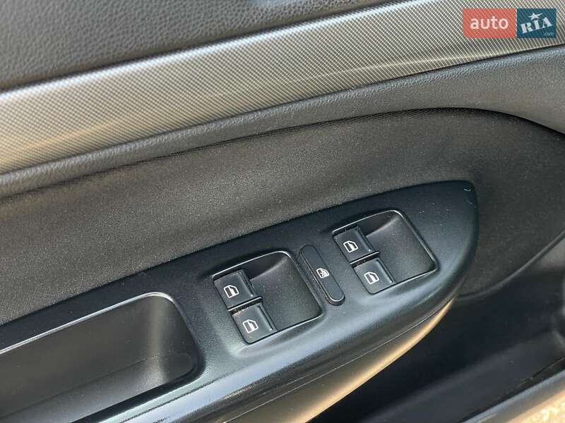 Лифтбек Skoda Octavia 2008 в Киеве
