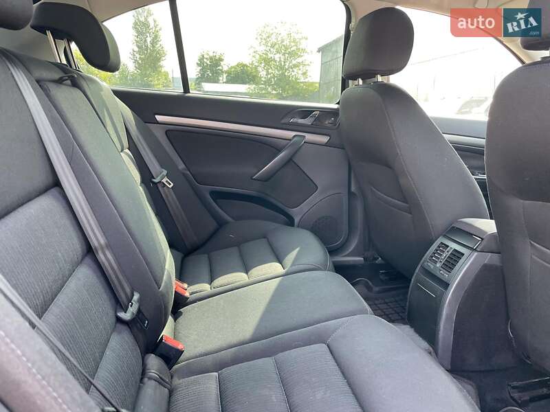 Лифтбек Skoda Octavia 2008 в Киеве