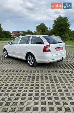 Универсал Skoda Octavia 2012 в 