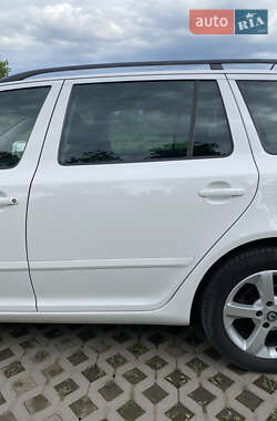Универсал Skoda Octavia 2012 в 