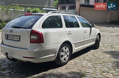Универсал Skoda Octavia 2011 в 