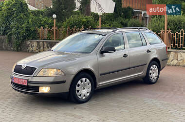 Універсал Skoda Octavia 2012 в Києві