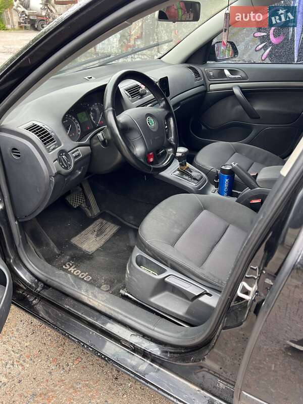 Лифтбек Skoda Octavia 2008 в Киеве фото 14 Лифтбек Skoda Octavia 2008 в Киеве