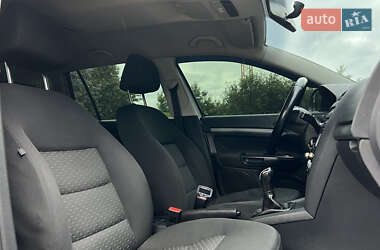 Универсал Skoda Octavia 2011 в 