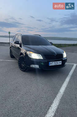 Универсал Skoda Octavia 2010 в 
