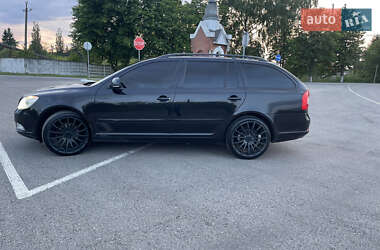 Универсал Skoda Octavia 2010 в 