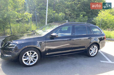Универсал Skoda Octavia 2018 в 