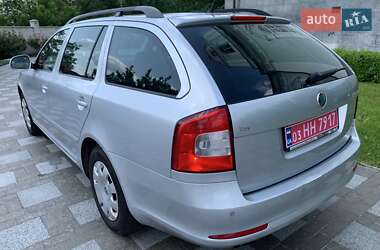 Универсал Skoda Octavia 2012 в 
