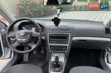 Универсал Skoda Octavia 2012 в 