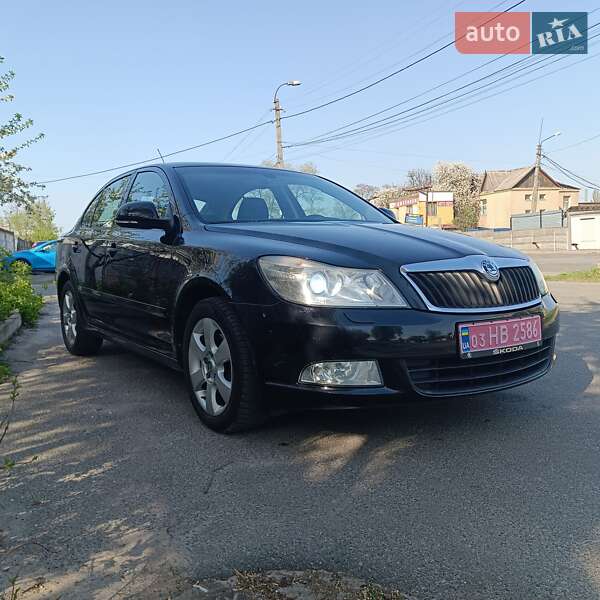 Лифтбек Skoda Octavia 2008 в 