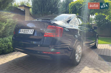 Лифтбек Skoda Octavia 2017 в 