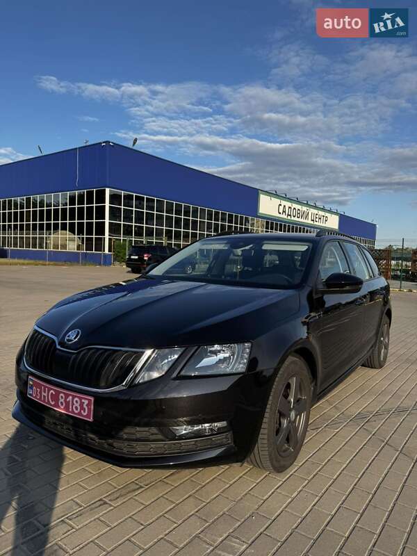 Универсал Skoda Octavia 2019 в Сумах