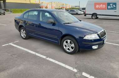 Лифтбек Skoda Octavia 2011 в 