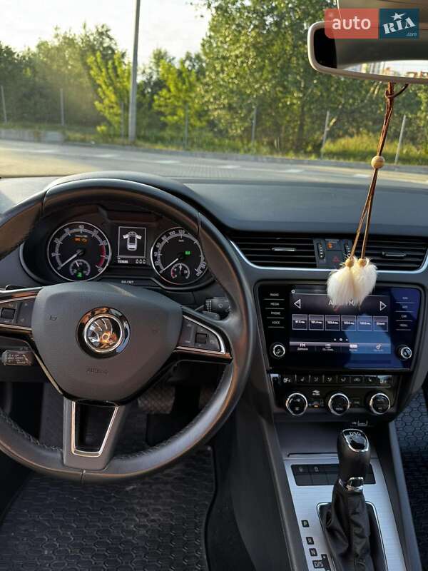 Универсал Skoda Octavia 2019 в Сумах