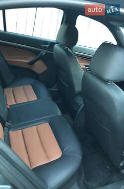 Лифтбек Skoda Octavia 2005 в 