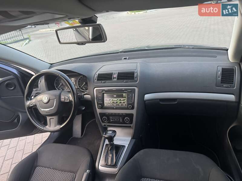 Универсал Skoda Octavia 2010 в Ровно