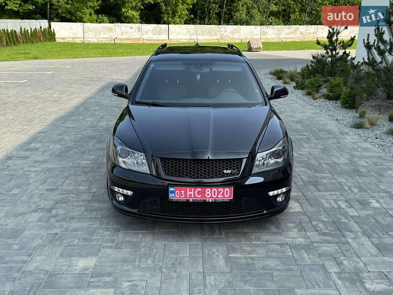 Универсал Skoda Octavia 2011 в Чернигове