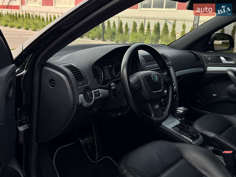Универсал Skoda Octavia 2011 в Чернигове