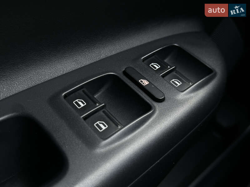 Универсал Skoda Octavia 2011 в Чернигове